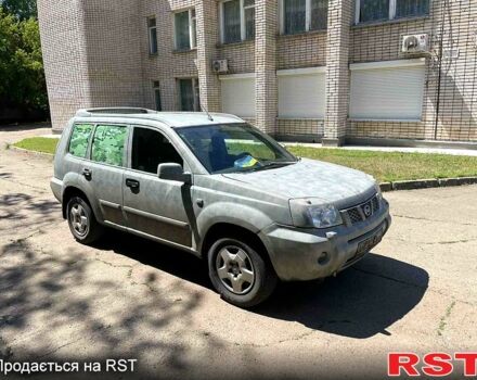 Ниссан ИксТрейл, объемом двигателя 2.2 л и пробегом 303 тыс. км за 3600 $, фото 1 на Automoto.ua
