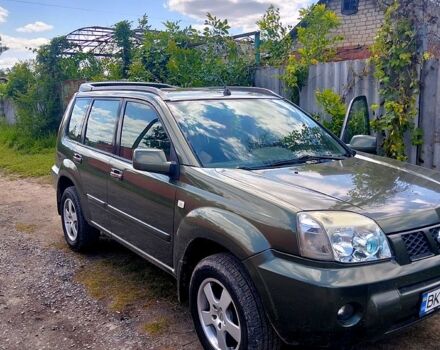 Ниссан ИксТрейл, объемом двигателя 2.2 л и пробегом 350 тыс. км за 7000 $, фото 1 на Automoto.ua