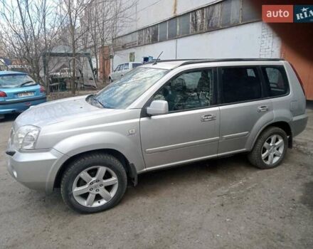 Ниссан ИксТрейл 2005 в Ровно на Automoto.ua Ниссан ИксТрейл, объемом двигателя 2.2 л и пробегом 330 тыс. км за 4500 $, фото 1 на Automoto.ua