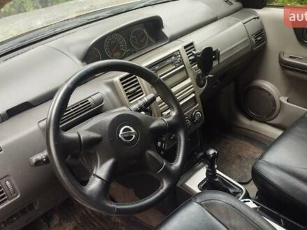 Ниссан ИксТрейл 2005 в Славянске на Automoto.ua Ниссан ИксТрейл, объемом двигателя 2.2 л и пробегом 449 тыс. км за 4100 $, фото 1 на Automoto.ua