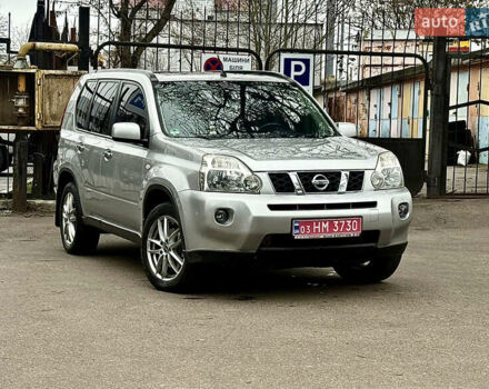 Ніссан ІксТрейл, об'ємом двигуна 2 л та пробігом 253 тис. км за 10999 $, фото 1 на Automoto.ua