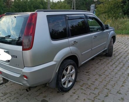 Серый Ниссан ИксТрейл, объемом двигателя 2.2 л и пробегом 220 тыс. км за 4900 $, фото 4 на Automoto.ua