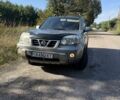 Серый Ниссан ИксТрейл, объемом двигателя 2 л и пробегом 290 тыс. км за 5221 $, фото 1 на Automoto.ua