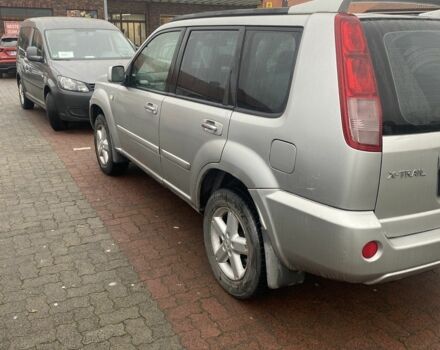 Серый Ниссан ИксТрейл, объемом двигателя 0 л и пробегом 230 тыс. км за 3400 $, фото 1 на Automoto.ua