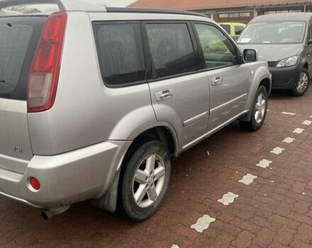 Серый Ниссан ИксТрейл, объемом двигателя 0 л и пробегом 230 тыс. км за 3400 $, фото 7 на Automoto.ua