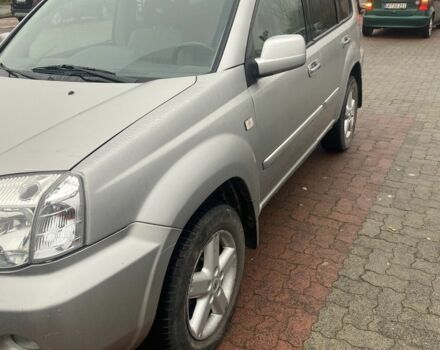 Серый Ниссан ИксТрейл, объемом двигателя 0 л и пробегом 230 тыс. км за 3400 $, фото 5 на Automoto.ua