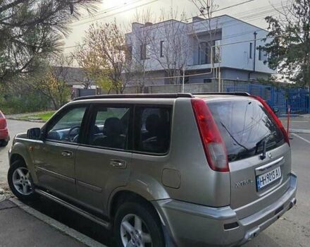 Серый Ниссан ИксТрейл, объемом двигателя 2 л и пробегом 231 тыс. км за 5300 $, фото 10 на Automoto.ua