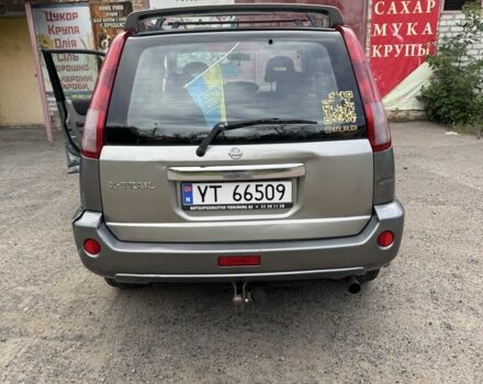 Серый Ниссан ИксТрейл, объемом двигателя 2.2 л и пробегом 265 тыс. км за 3550 $, фото 8 на Automoto.ua