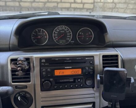 Серый Ниссан ИксТрейл, объемом двигателя 2.2 л и пробегом 265 тыс. км за 3550 $, фото 2 на Automoto.ua