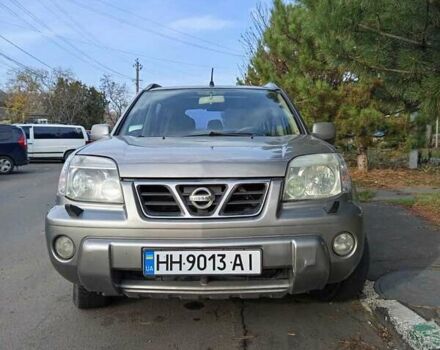 Серый Ниссан ИксТрейл, объемом двигателя 2 л и пробегом 231 тыс. км за 5300 $, фото 8 на Automoto.ua