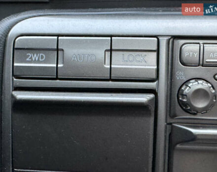 Серый Ниссан ИксТрейл, объемом двигателя 2 л и пробегом 249 тыс. км за 4999 $, фото 16 на Automoto.ua