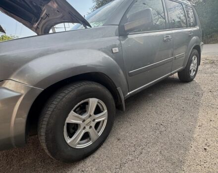 Серый Ниссан ИксТрейл, объемом двигателя 2.2 л и пробегом 265 тыс. км за 3550 $, фото 11 на Automoto.ua