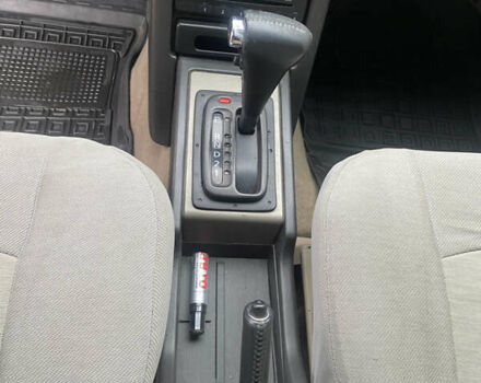 Серый Ниссан ИксТрейл, объемом двигателя 2 л и пробегом 276 тыс. км за 6400 $, фото 6 на Automoto.ua