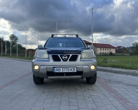 Серый Ниссан ИксТрейл, объемом двигателя 2.2 л и пробегом 340 тыс. км за 5000 $, фото 4 на Automoto.ua
