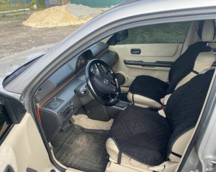 Серый Ниссан ИксТрейл, объемом двигателя 2 л и пробегом 200 тыс. км за 4950 $, фото 6 на Automoto.ua