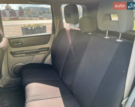 Серый Ниссан ИксТрейл, объемом двигателя 2.2 л и пробегом 468 тыс. км за 5500 $, фото 10 на Automoto.ua