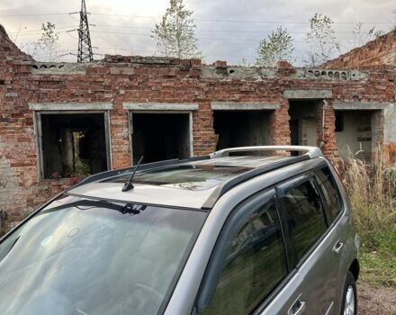 Серый Ниссан ИксТрейл, объемом двигателя 2.2 л и пробегом 400 тыс. км за 4400 $, фото 5 на Automoto.ua