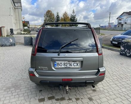 Серый Ниссан ИксТрейл, объемом двигателя 2.2 л и пробегом 468 тыс. км за 5500 $, фото 3 на Automoto.ua