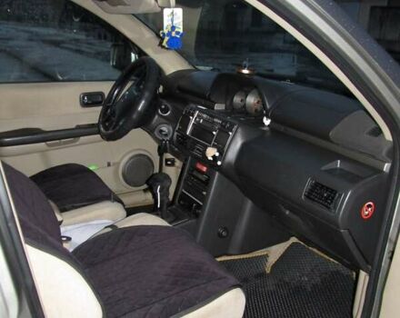 Серый Ниссан ИксТрейл, объемом двигателя 2 л и пробегом 197 тыс. км за 6500 $, фото 13 на Automoto.ua