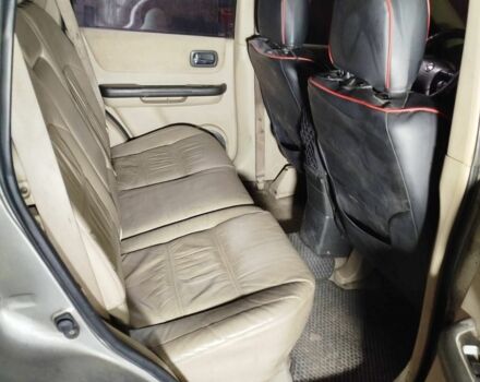 Серый Ниссан ИксТрейл, объемом двигателя 2 л и пробегом 260 тыс. км за 4000 $, фото 8 на Automoto.ua