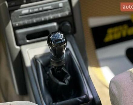 Сірий Ніссан ІксТрейл, об'ємом двигуна 2.18 л та пробігом 250 тис. км за 7500 $, фото 17 на Automoto.ua