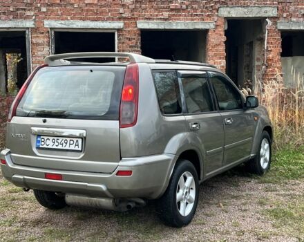 Серый Ниссан ИксТрейл, объемом двигателя 2.2 л и пробегом 400 тыс. км за 4400 $, фото 9 на Automoto.ua