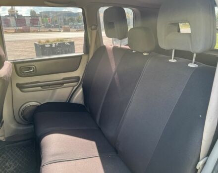 Серый Ниссан ИксТрейл, объемом двигателя 2.2 л и пробегом 468 тыс. км за 5500 $, фото 10 на Automoto.ua