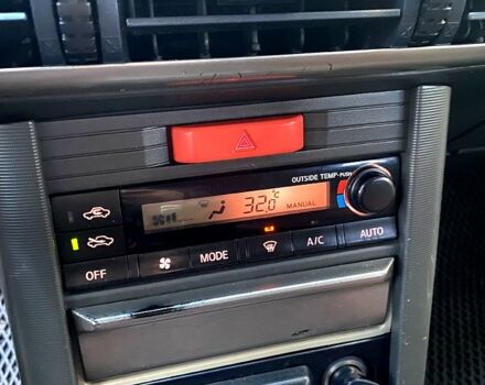 Серый Ниссан ИксТрейл, объемом двигателя 2 л и пробегом 251 тыс. км за 5600 $, фото 11 на Automoto.ua