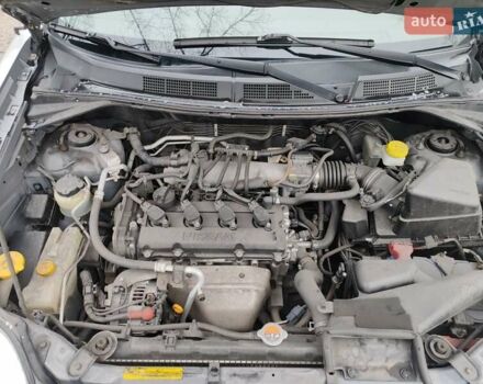 Сірий Ніссан ІксТрейл, об'ємом двигуна 2 л та пробігом 200 тис. км за 5900 $, фото 12 на Automoto.ua