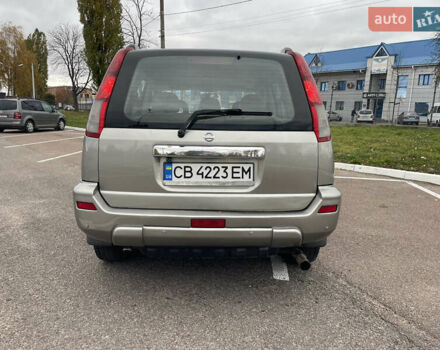 Серый Ниссан ИксТрейл, объемом двигателя 2 л и пробегом 336 тыс. км за 5750 $, фото 7 на Automoto.ua