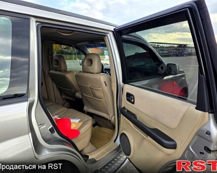 Серый Ниссан ИксТрейл, объемом двигателя 2 л и пробегом 220 тыс. км за 5800 $, фото 6 на Automoto.ua