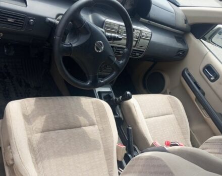 Серый Ниссан ИксТрейл, объемом двигателя 0 л и пробегом 300 тыс. км за 3100 $, фото 1 на Automoto.ua