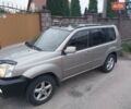 Серый Ниссан ИксТрейл, объемом двигателя 2 л и пробегом 335 тыс. км за 5999 $, фото 2 на Automoto.ua