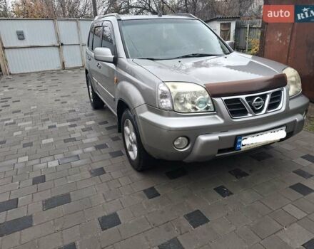 Серый Ниссан ИксТрейл, объемом двигателя 2.49 л и пробегом 286 тыс. км за 5800 $, фото 5 на Automoto.ua