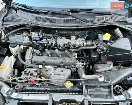 Сірий Ніссан ІксТрейл, об'ємом двигуна 2 л та пробігом 312 тис. км за 5300 $, фото 5 на Automoto.ua