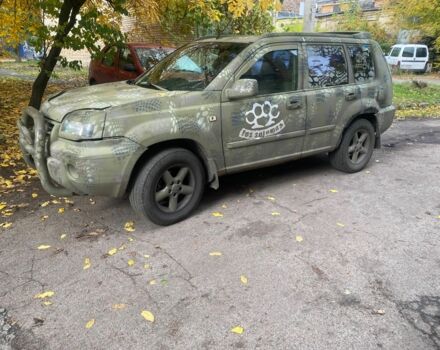 Серый Ниссан ИксТрейл, объемом двигателя 2.2 л и пробегом 383 тыс. км за 4860 $, фото 3 на Automoto.ua