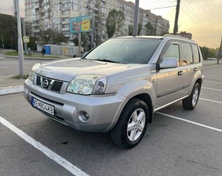 Сірий Ніссан ІксТрейл, об'ємом двигуна 2.2 л та пробігом 200 тис. км за 3650 $, фото 13 на Automoto.ua