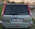 Серый Ниссан ИксТрейл, объемом двигателя 2.5 л и пробегом 193 тыс. км за 6500 $, фото 4 на Automoto.ua