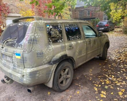 Серый Ниссан ИксТрейл, объемом двигателя 2.2 л и пробегом 383 тыс. км за 4000 $, фото 1 на Automoto.ua