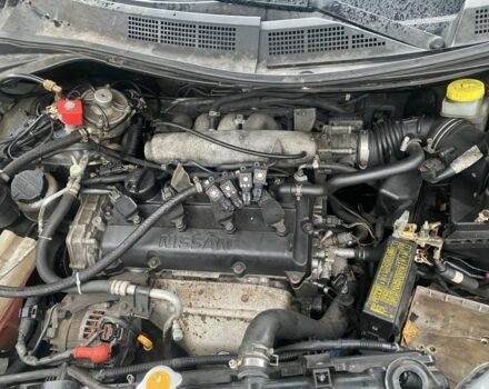 Серый Ниссан ИксТрейл, объемом двигателя 2 л и пробегом 280 тыс. км за 3500 $, фото 5 на Automoto.ua