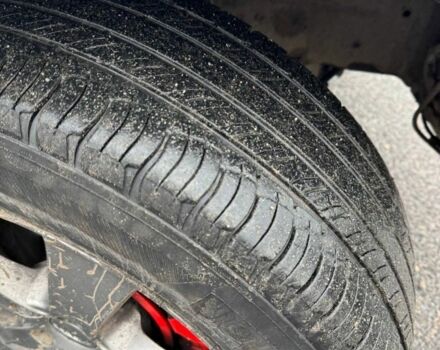 Сірий Ніссан ІксТрейл, об'ємом двигуна 2.2 л та пробігом 280 тис. км за 2950 $, фото 7 на Automoto.ua