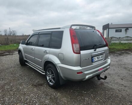 Сірий Ніссан ІксТрейл, об'ємом двигуна 2 л та пробігом 450 тис. км за 7000 $, фото 3 на Automoto.ua