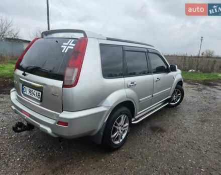 Серый Ниссан ИксТрейл, объемом двигателя 2.5 л и пробегом 450 тыс. км за 7000 $, фото 8 на Automoto.ua