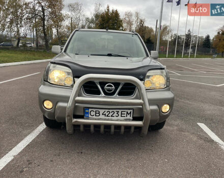 Серый Ниссан ИксТрейл, объемом двигателя 2 л и пробегом 336 тыс. км за 5750 $, фото 1 на Automoto.ua