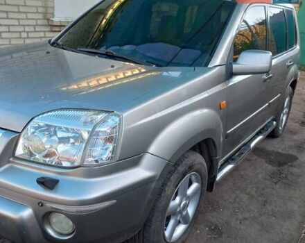 Сірий Ніссан ІксТрейл, об'ємом двигуна 2 л та пробігом 253 тис. км за 5500 $, фото 3 на Automoto.ua