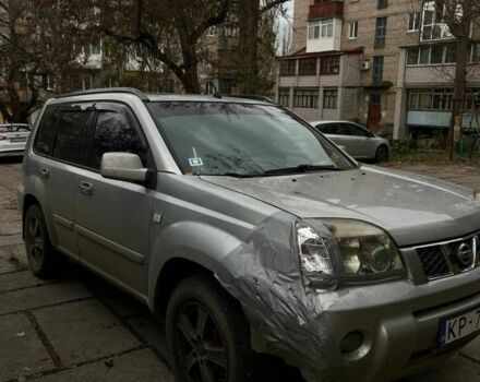 Серый Ниссан ИксТрейл, объемом двигателя 2.2 л и пробегом 308 тыс. км за 1500 $, фото 3 на Automoto.ua