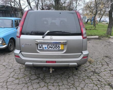 Сірий Ніссан ІксТрейл, об'ємом двигуна 0 л та пробігом 238 тис. км за 5251 $, фото 3 на Automoto.ua