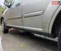 Сірий Ніссан ІксТрейл, об'ємом двигуна 2 л та пробігом 335 тис. км за 4800 $, фото 4 на Automoto.ua