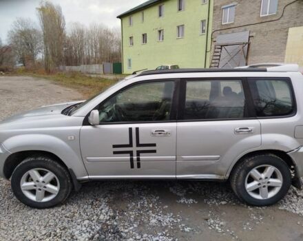 Серый Ниссан ИксТрейл, объемом двигателя 2.2 л и пробегом 370 тыс. км за 3300 $, фото 1 на Automoto.ua