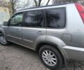 Сірий Ніссан ІксТрейл, об'ємом двигуна 0 л та пробігом 238 тис. км за 5251 $, фото 2 на Automoto.ua
